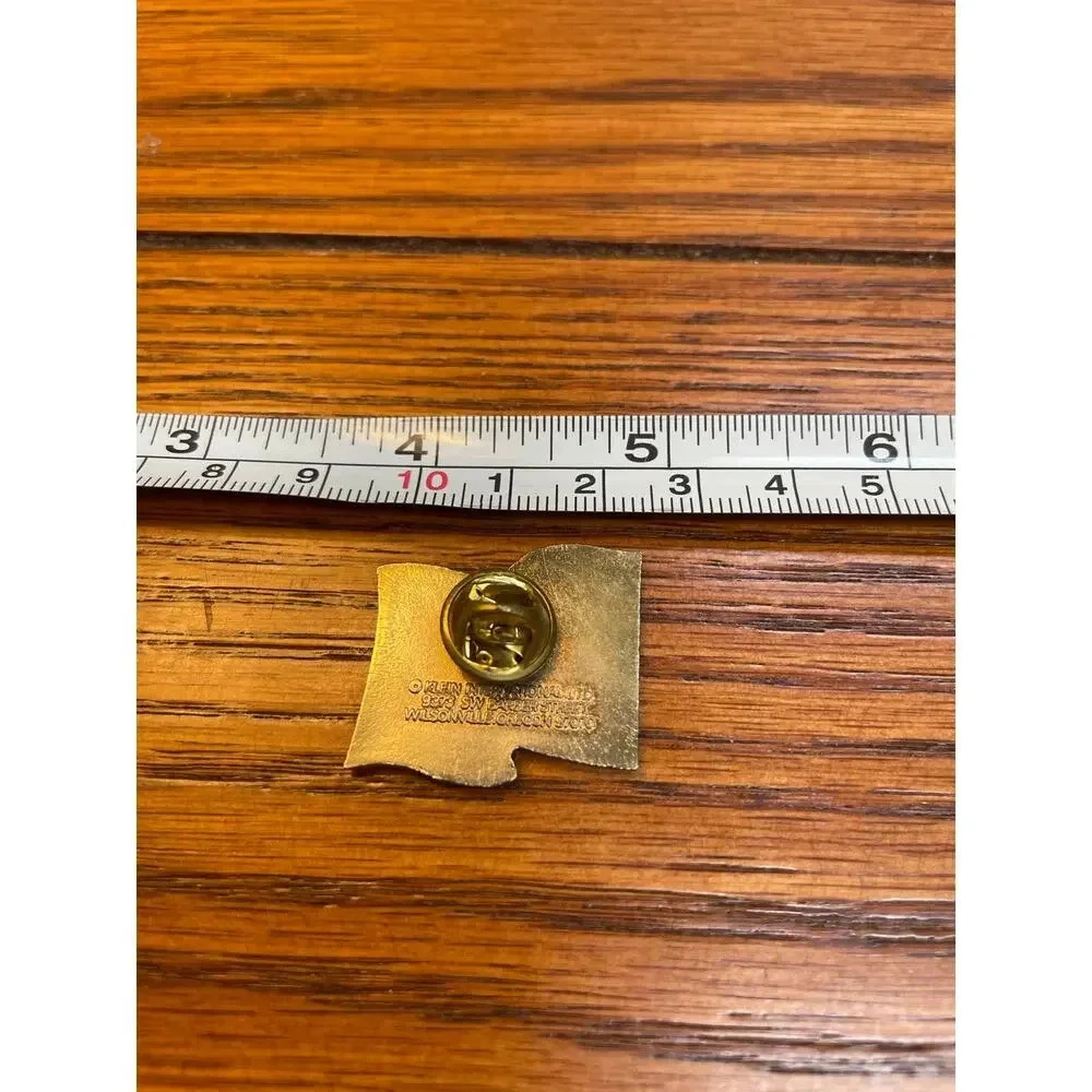Larger waving American flag lapel pin or tie tack gold blue red
